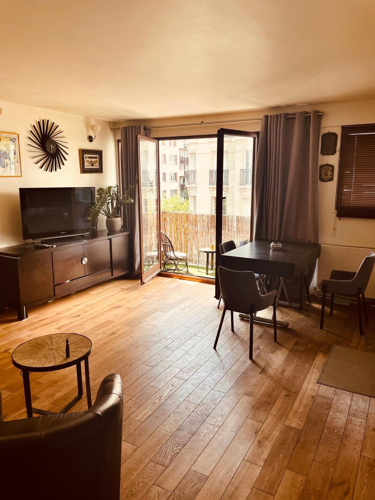 Jolie 2 Pieces Avec Balcon Paris 15 Eme Leilighet Eksteriør bilde
