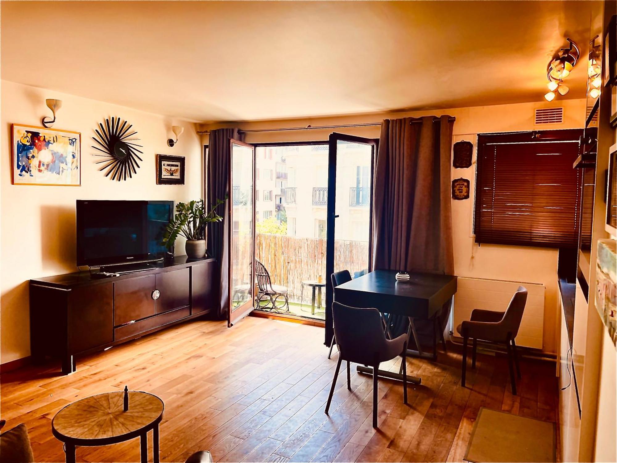Jolie 2 Pieces Avec Balcon Paris 15 Eme Leilighet Eksteriør bilde